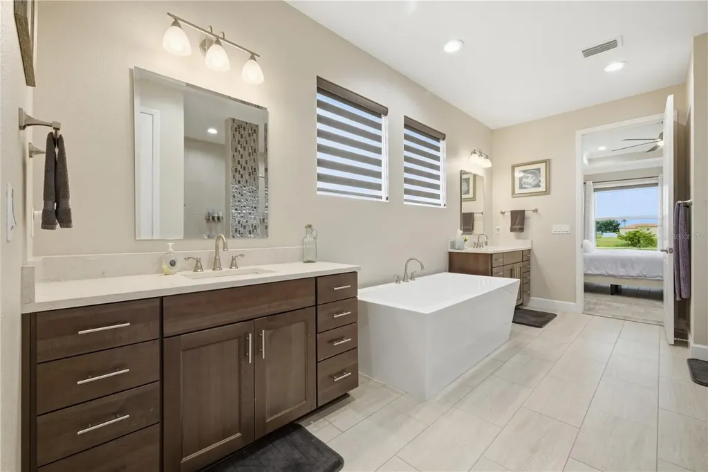 5315 San Remo Circle Wimauma FL 33598
