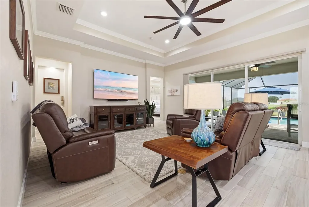 5315 San Remo Circle Wimauma FL 33598