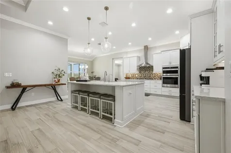 5315 San Remo Circle Wimauma FL 33598