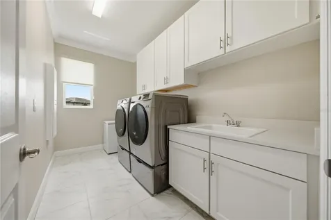 5315 San Remo Circle Wimauma FL 33598