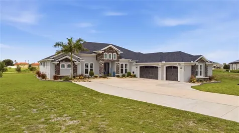 5315 San Remo Circle Wimauma FL 33598