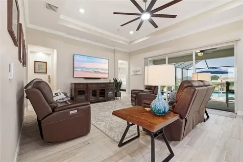 5315 San Remo Circle Wimauma FL 33598