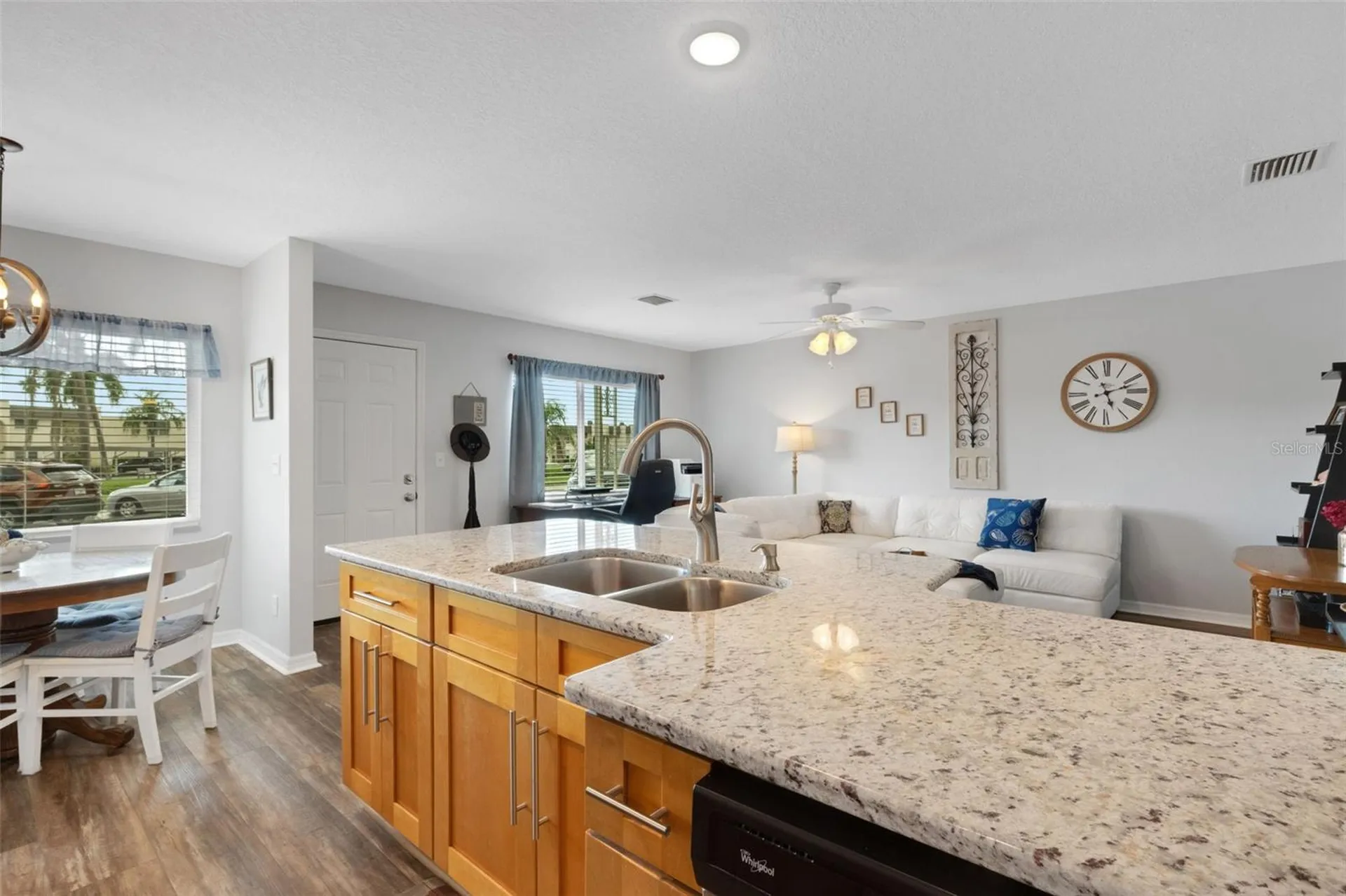 8039 Garden Drive Seminole FL 33777