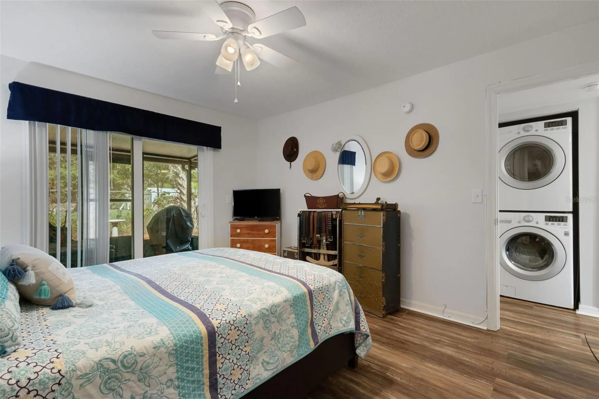 8039 Garden Drive Seminole FL 33777