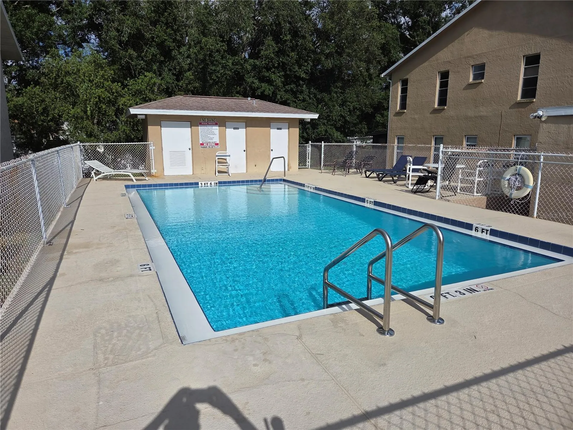 8039 Garden Drive Seminole FL 33777