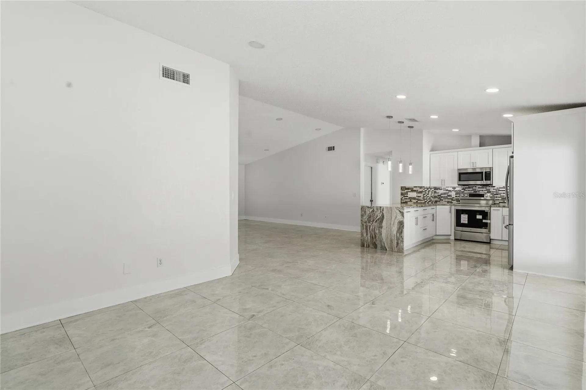 9507 Camden Hill Court Tampa FL 33615