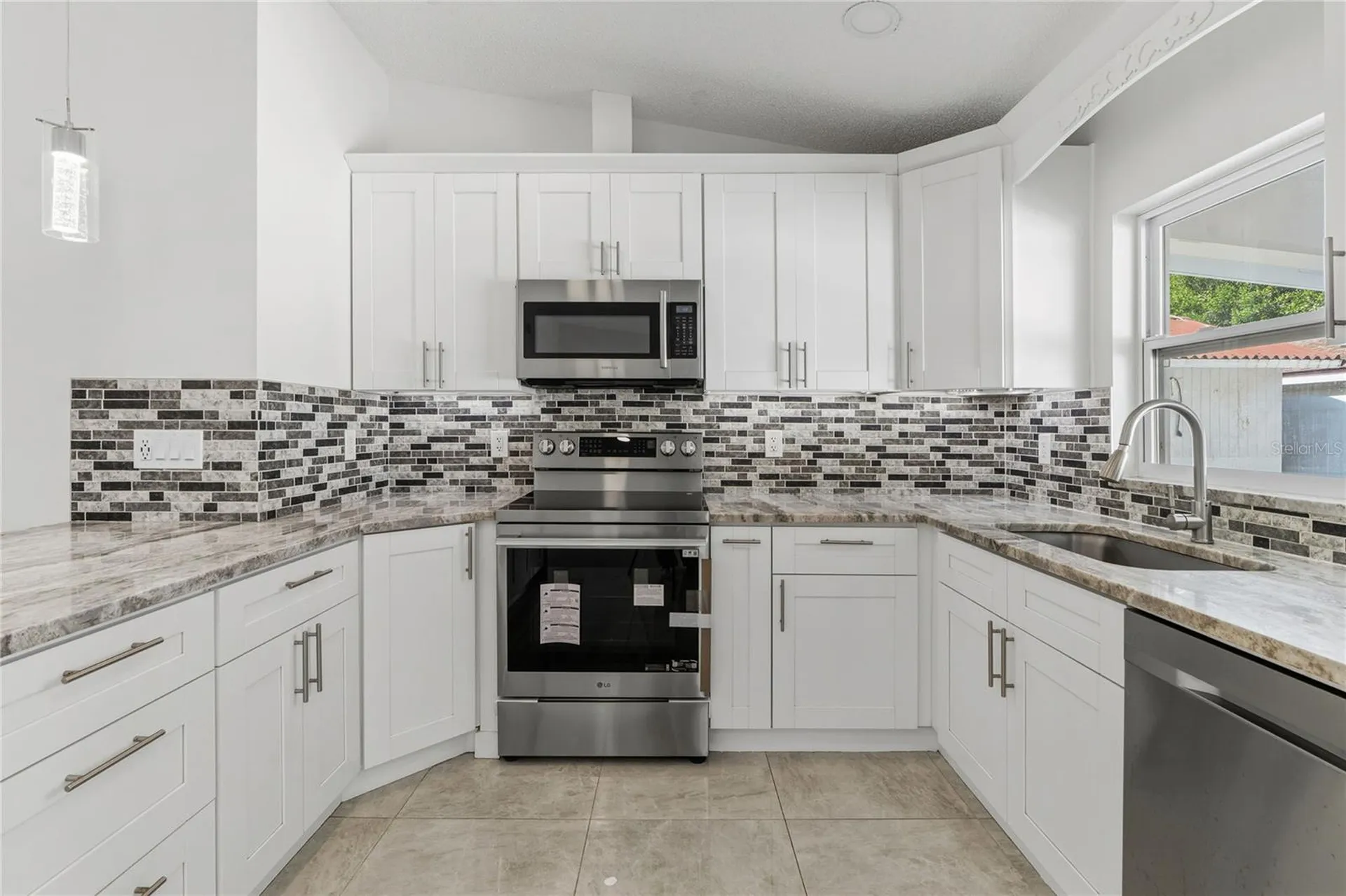 9507 Camden Hill Court Tampa FL 33615