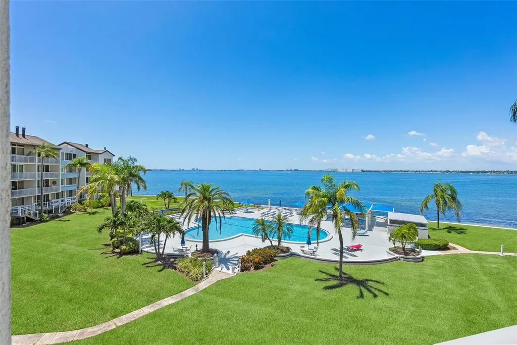 5155 Isla Key Boulevard S St Petersburg FL 33715