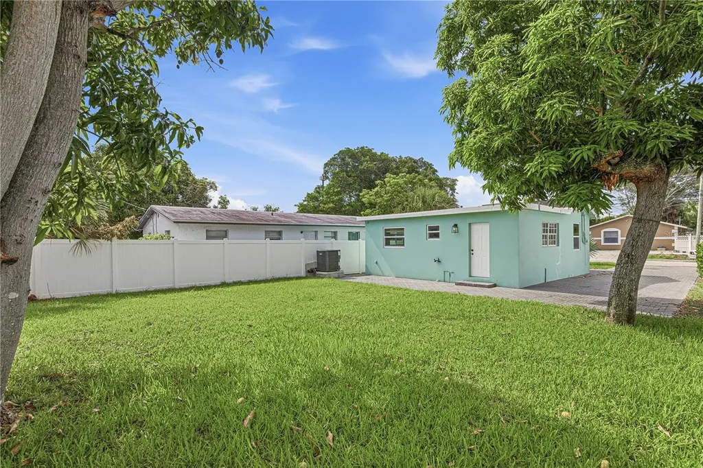 335 NE 12th Avenue Boynton Beach FL 33435