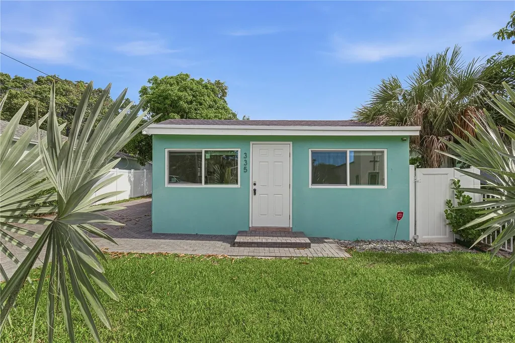335 NE 12th Avenue Boynton Beach FL 33435