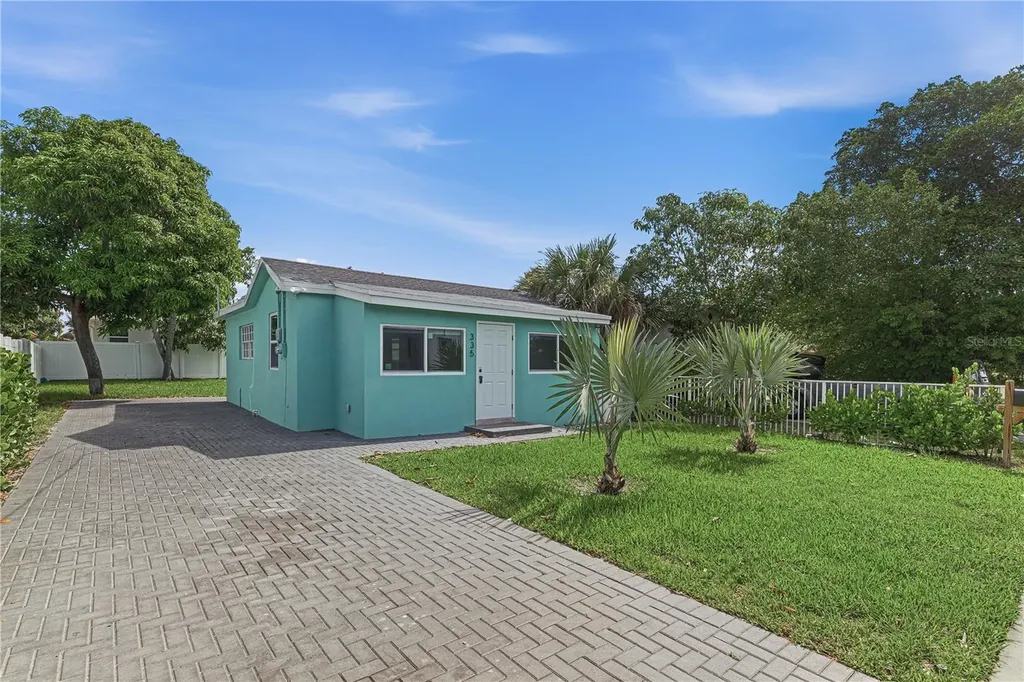 335 NE 12th Avenue Boynton Beach FL 33435