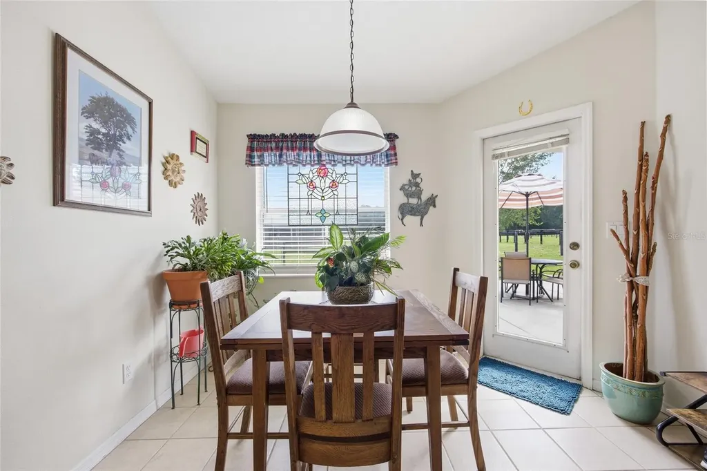 19630 SE 15th Place Morriston FL 32668