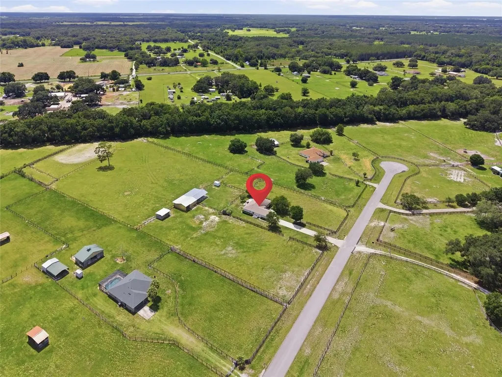19630 SE 15th Place Morriston FL 32668