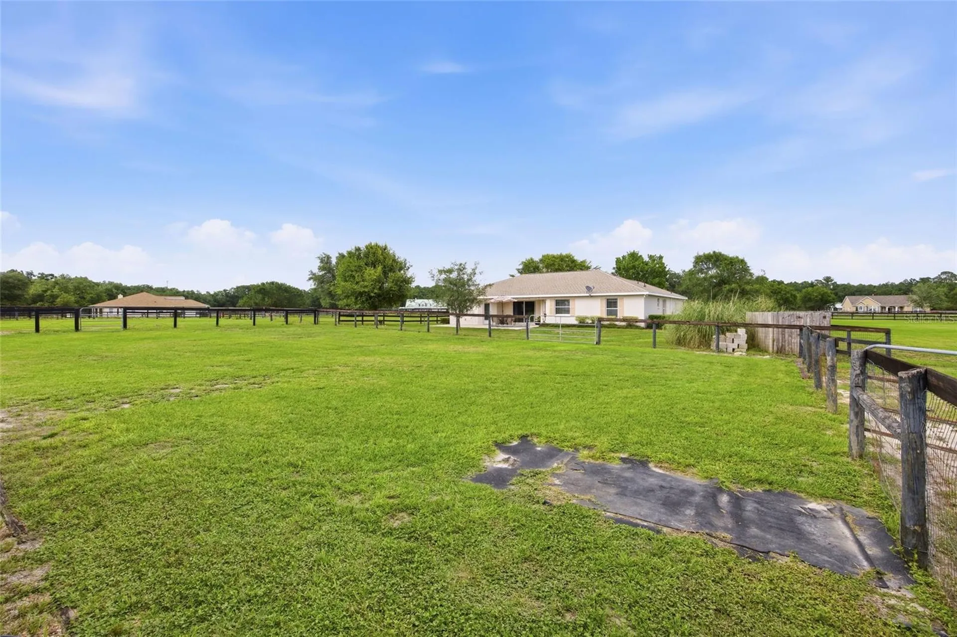 19630 SE 15th Place Morriston FL 32668