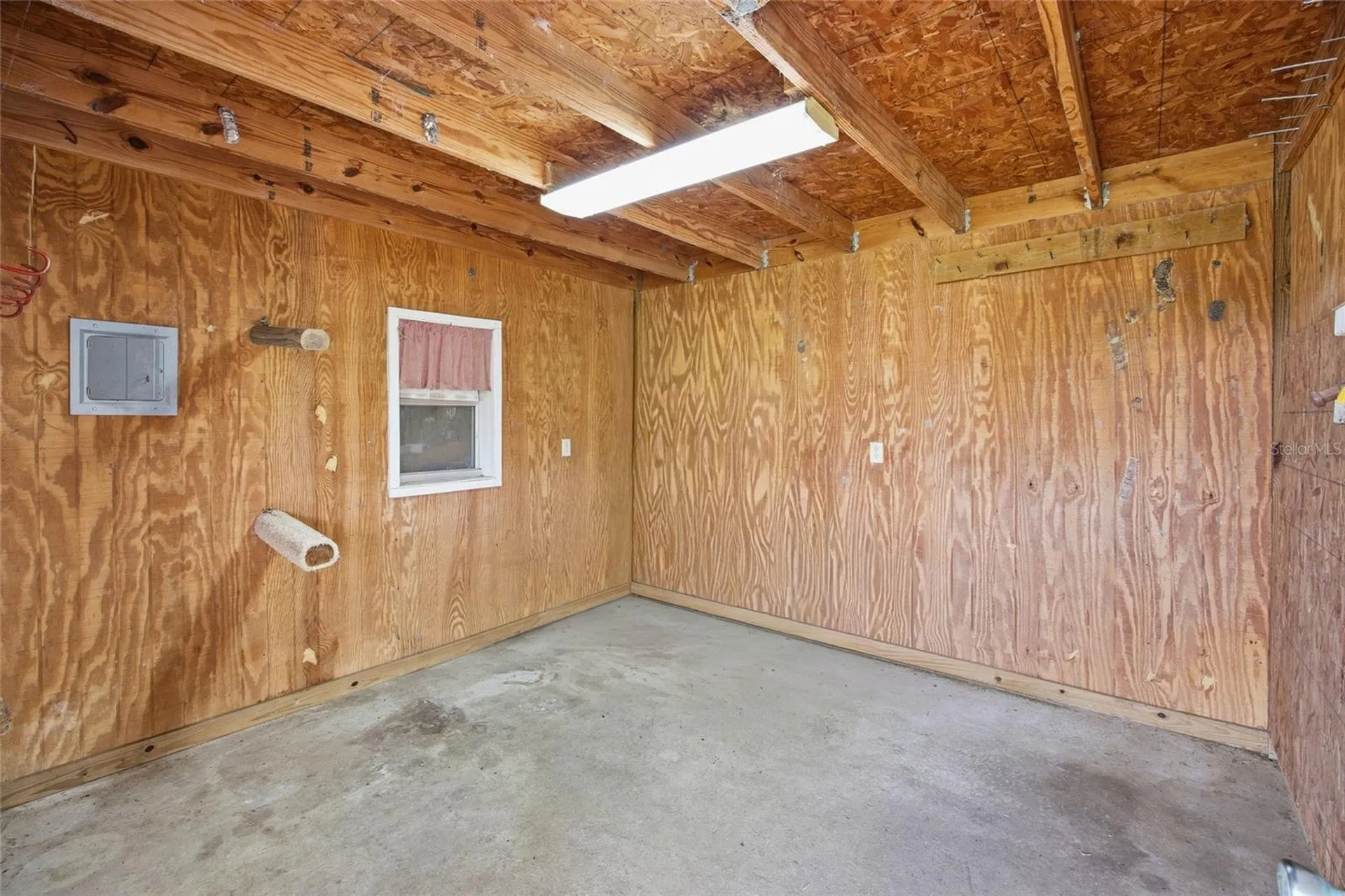 19630 SE 15th Place Morriston FL 32668