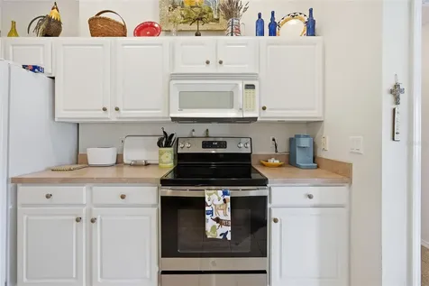 19630 SE 15th Place Morriston FL 32668