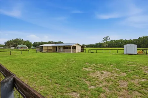 19630 SE 15th Place Morriston FL 32668