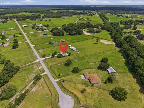 19630 SE 15th Place Morriston FL 32668