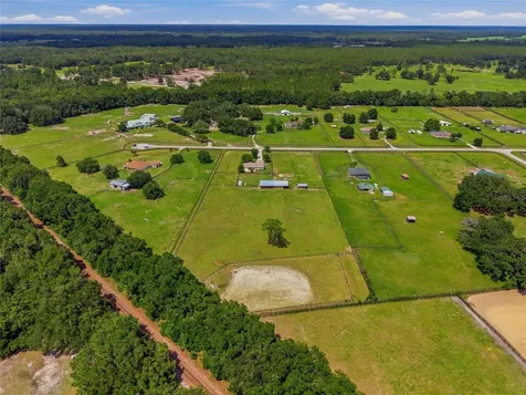 19630 SE 15th Place Morriston FL 32668