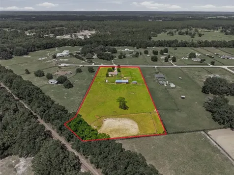 19630 SE 15th Place Morriston FL 32668