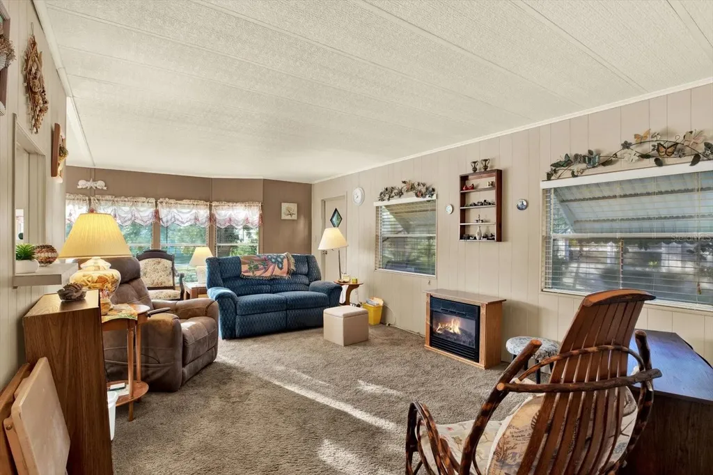 14294 Brookridge Boulevard Brooksville FL 34613