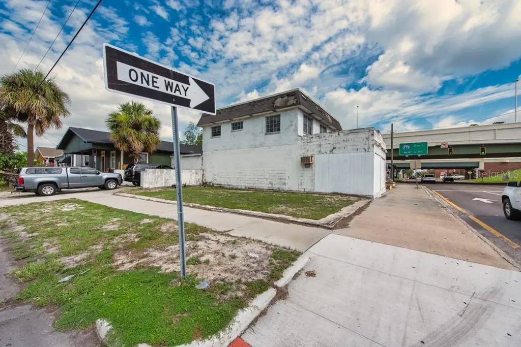 1406 N Howard Avenue Tampa FL 33607