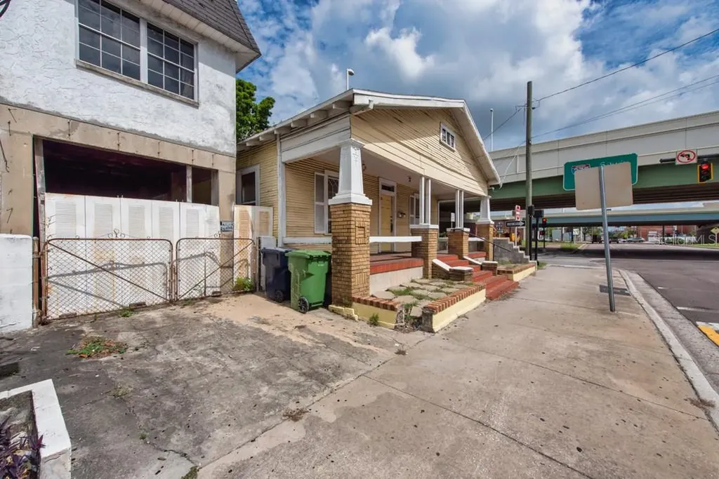 1406 N Howard Avenue Tampa FL 33607