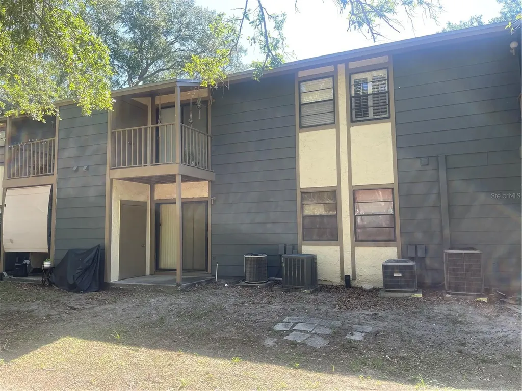 4809 S Mound Avenue Tampa FL 33611