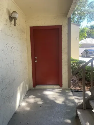 4809 S Mound Avenue Tampa FL 33611