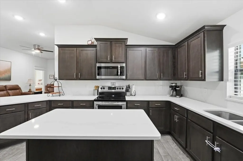 477 Lake Vista Drive Auburndale FL 33823