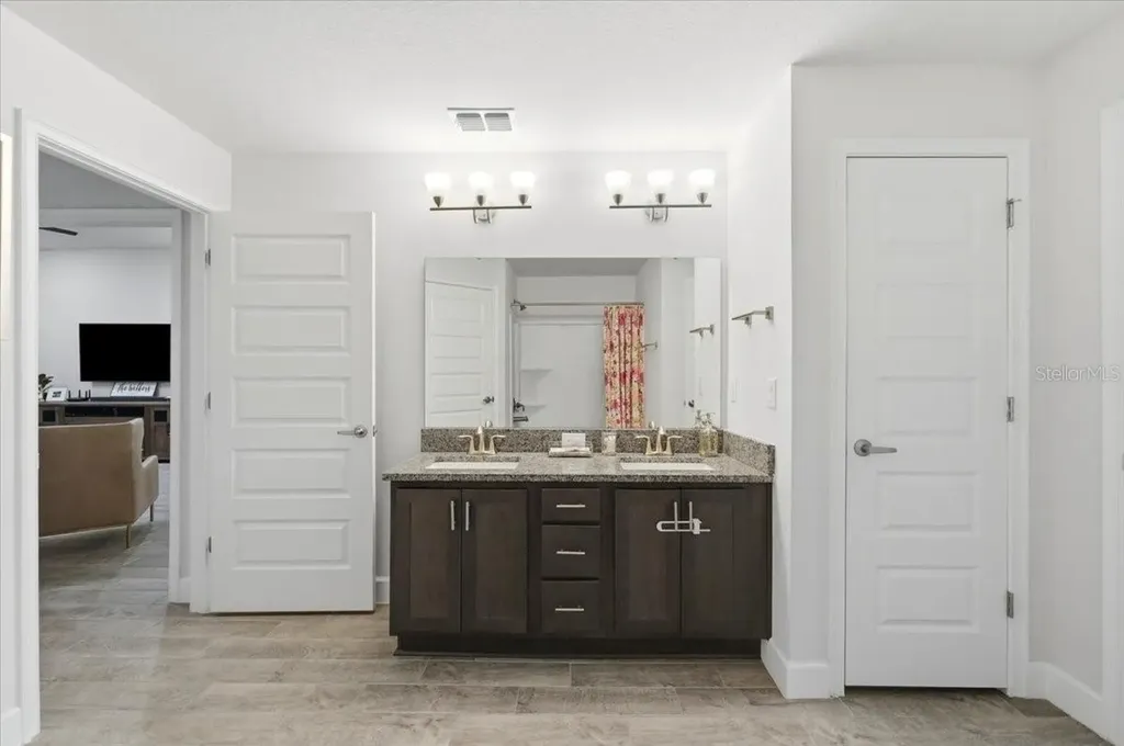 477 Lake Vista Drive Auburndale FL 33823