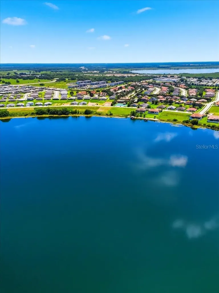 477 Lake Vista Drive Auburndale FL 33823