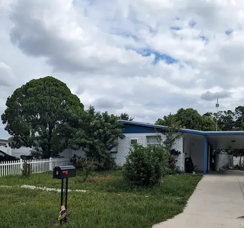 4538 W Minnehaha Street Tampa FL 33614