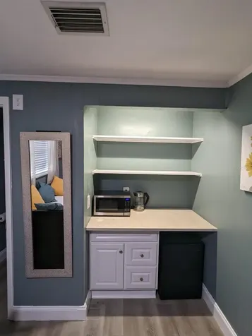 4538 W Minnehaha Street Tampa FL 33614