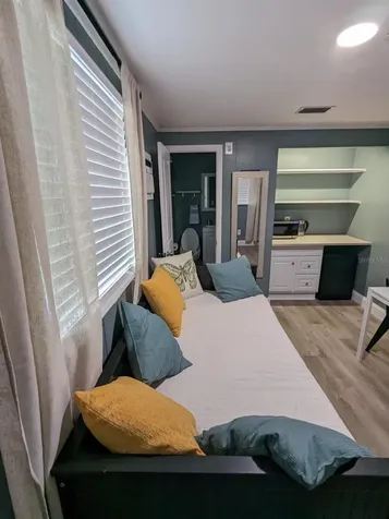 4538 W Minnehaha Street Tampa FL 33614