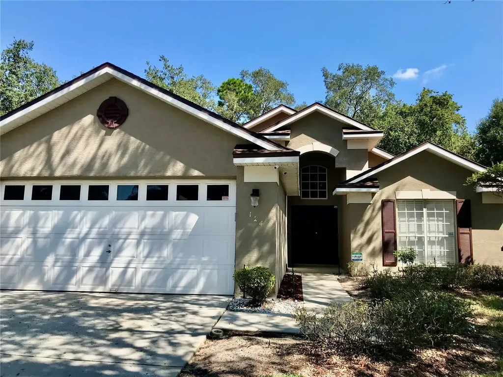 124 Easton Circle Oviedo FL 32765