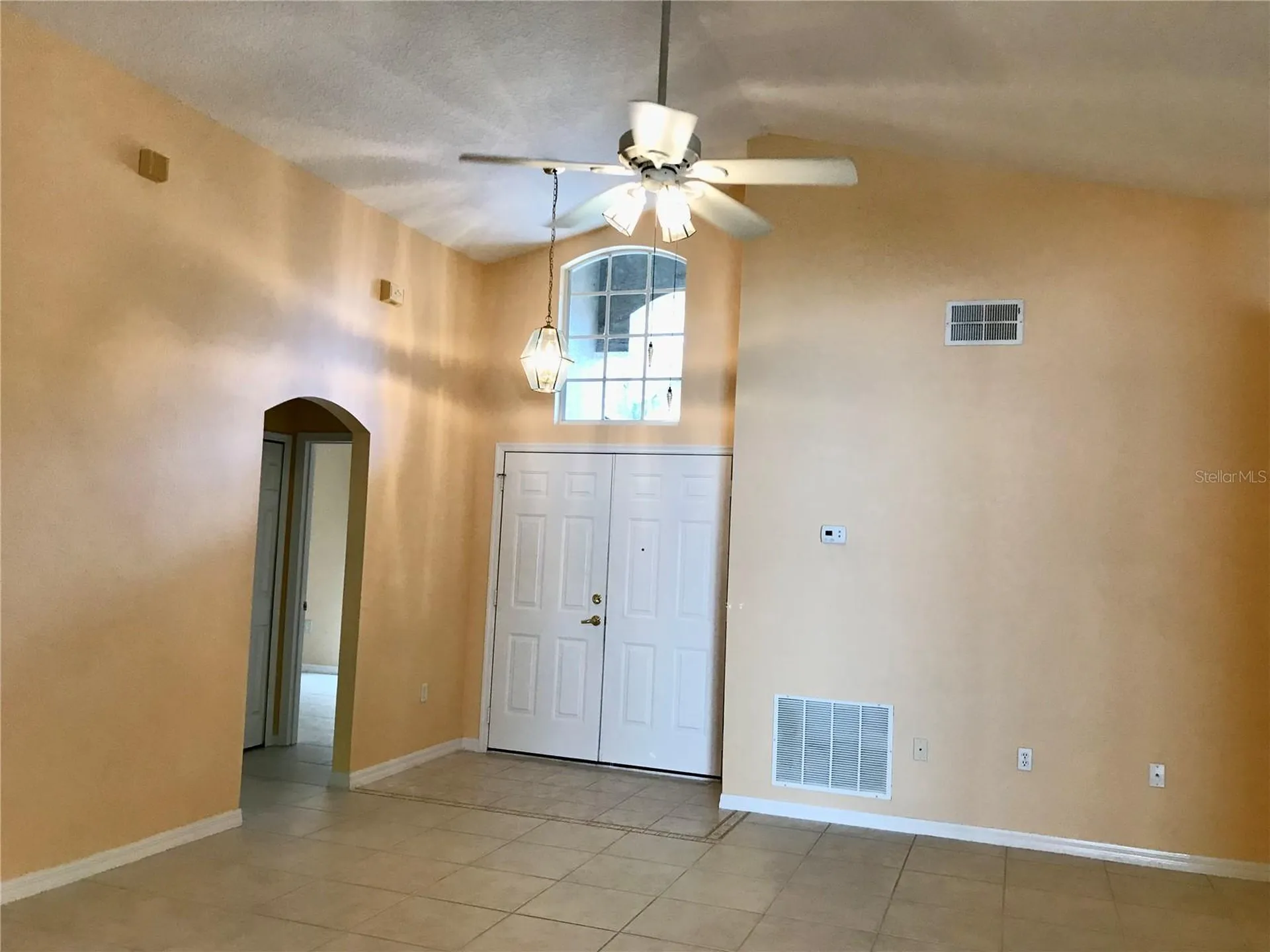 124 Easton Circle Oviedo FL 32765