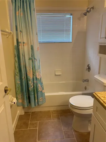 124 Easton Circle Oviedo FL 32765