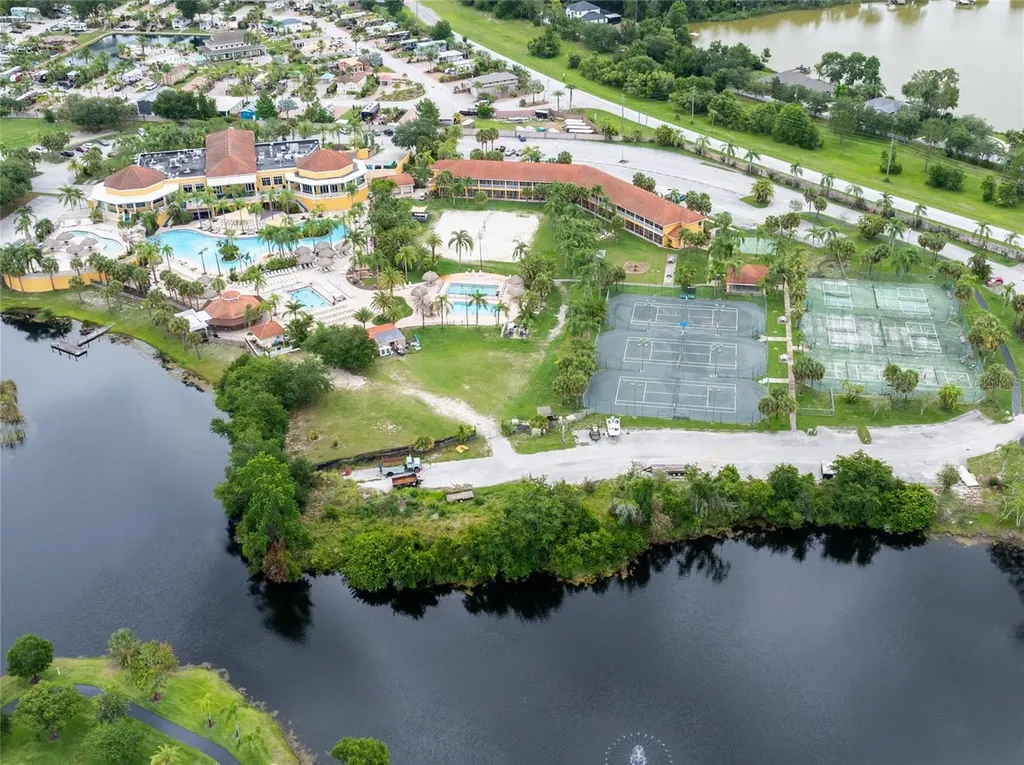 6750 Dali Avenue Land O Lakes FL 34637