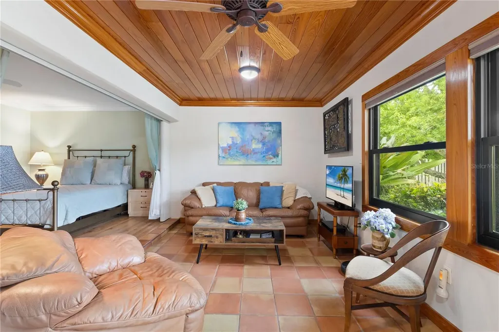 6543 Waterford Circle Sarasota FL 34238
