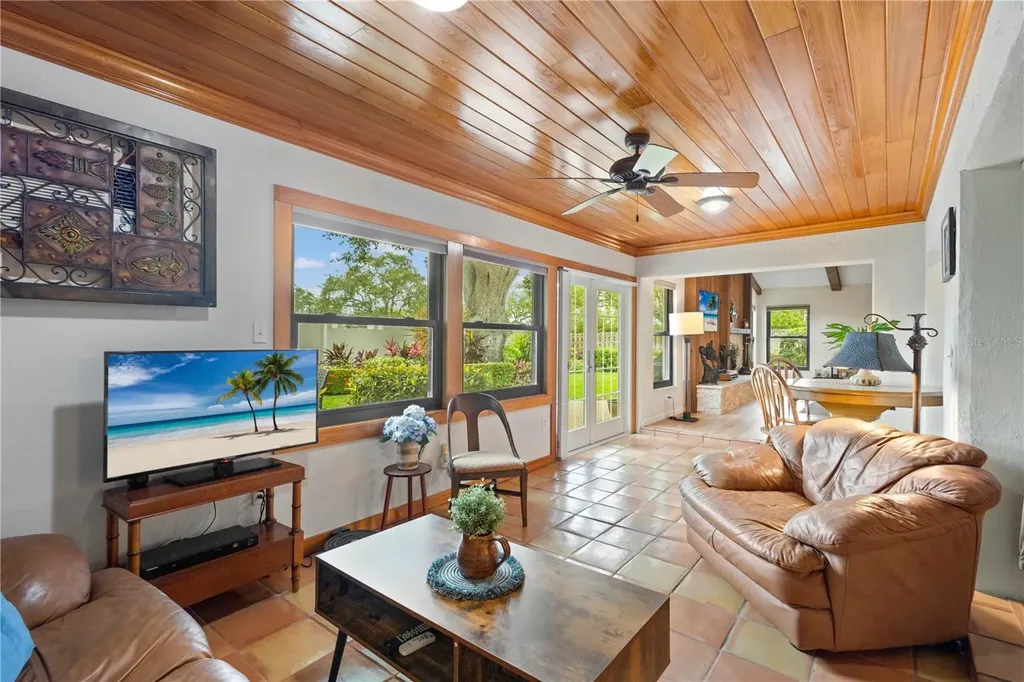 6543 Waterford Circle Sarasota FL 34238