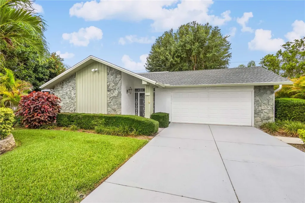 6543 Waterford Circle Sarasota FL 34238