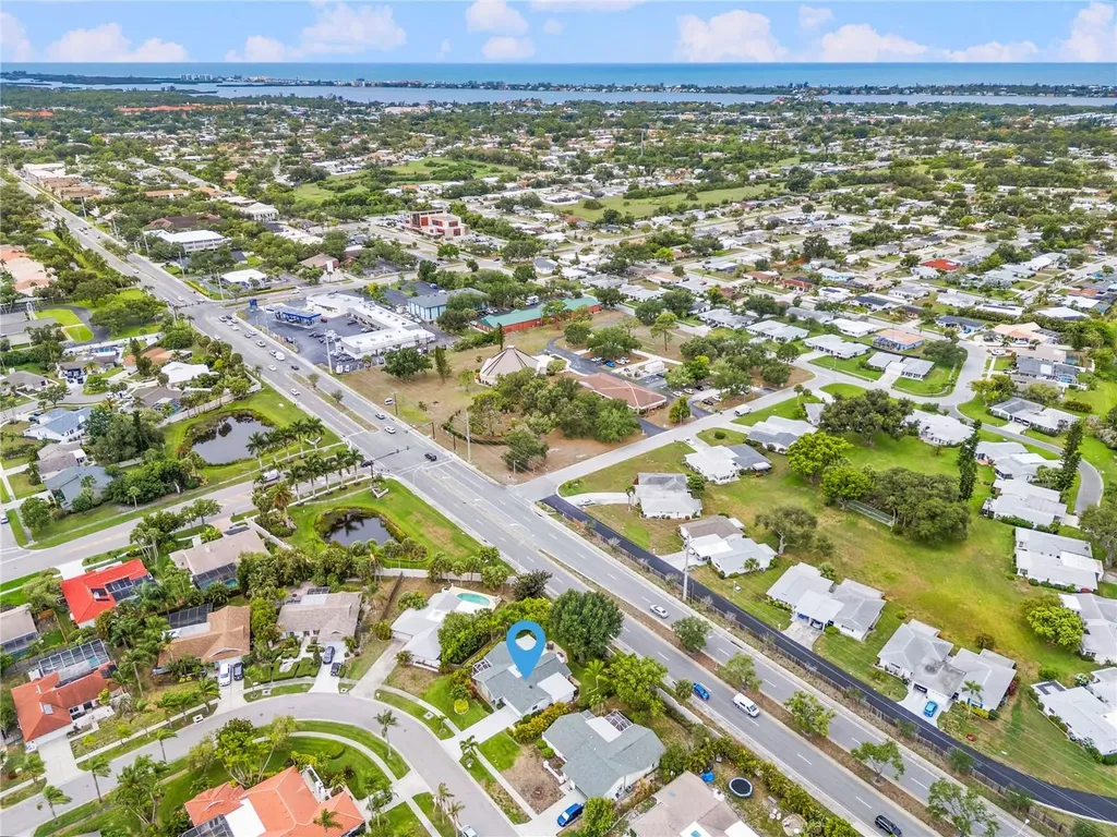 6543 Waterford Circle Sarasota FL 34238