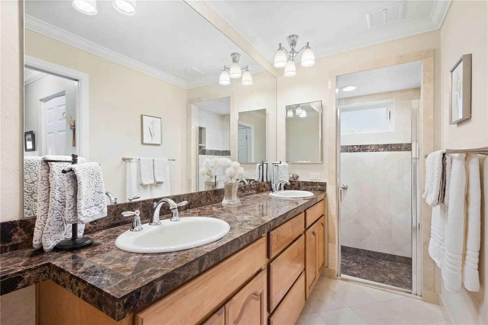 6543 Waterford Circle Sarasota FL 34238