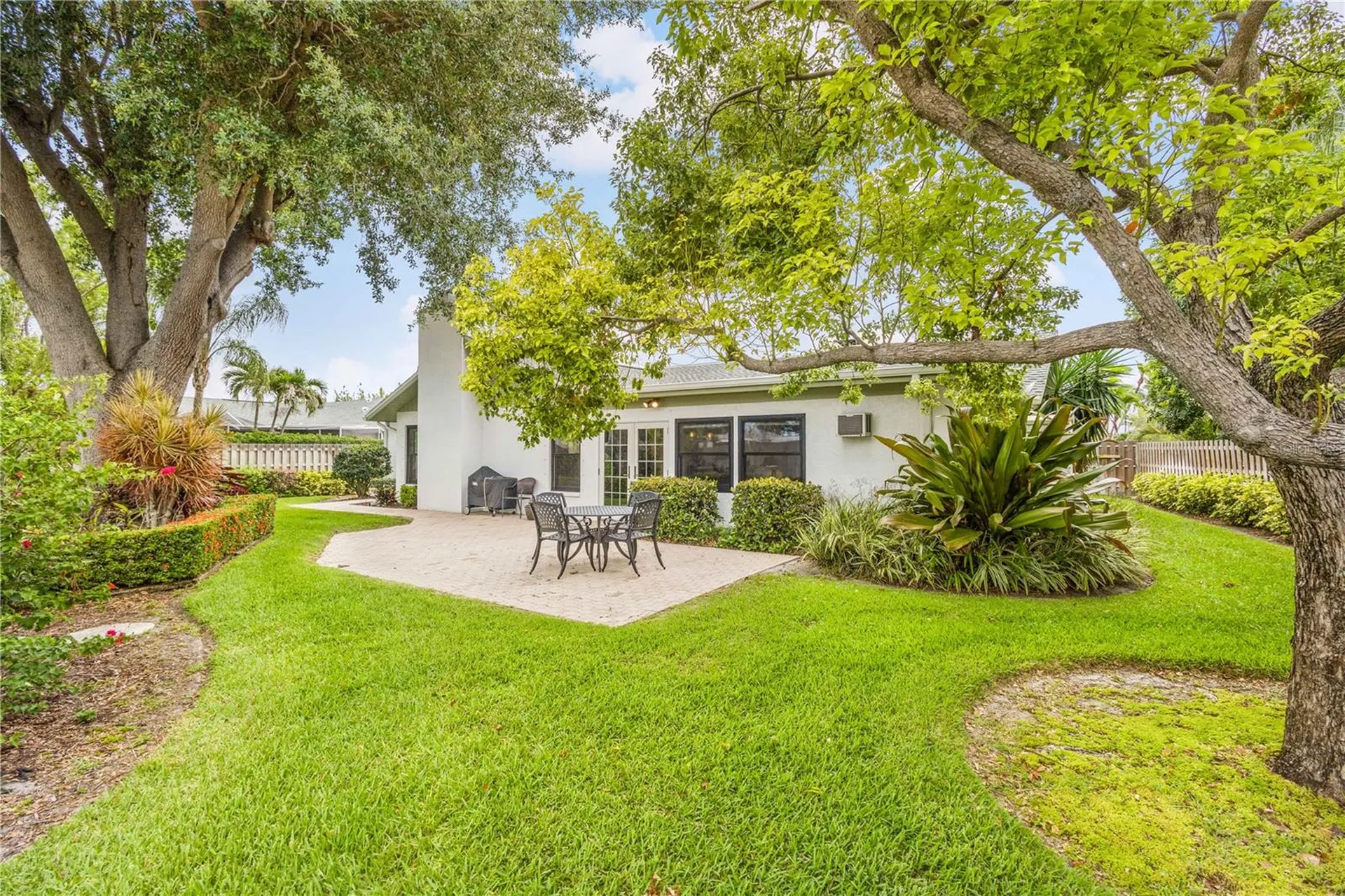 6543 Waterford Circle Sarasota FL 34238