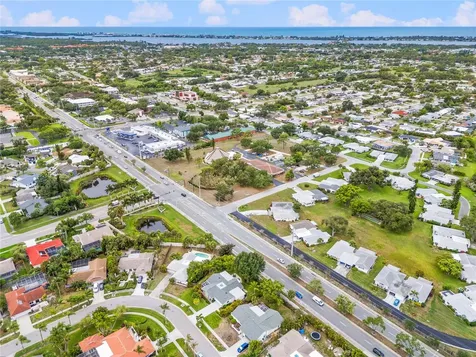 6543 Waterford Circle Sarasota FL 34238