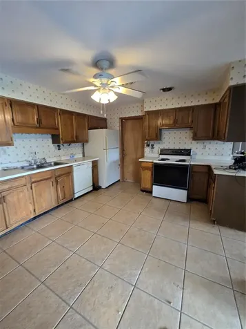512 Boger Boulevard N Lakeland FL 33803