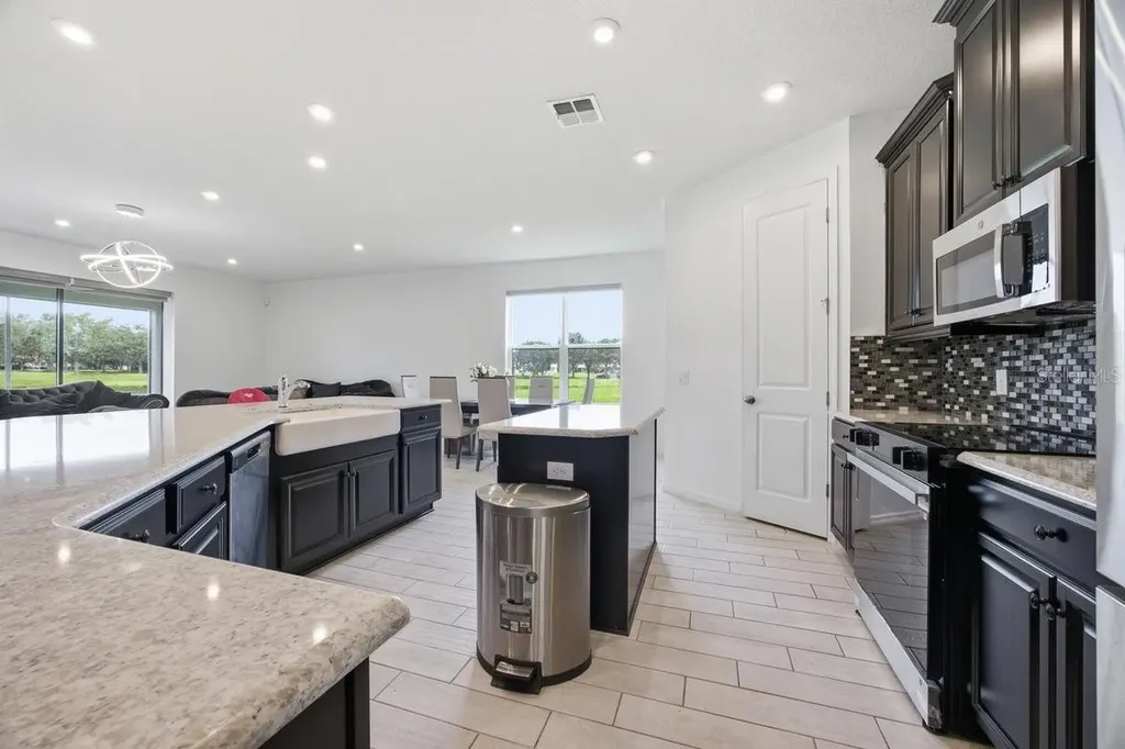 1740 Sweetgrass Court Kissimmee FL 34746