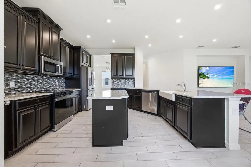 1740 Sweetgrass Court Kissimmee FL 34746