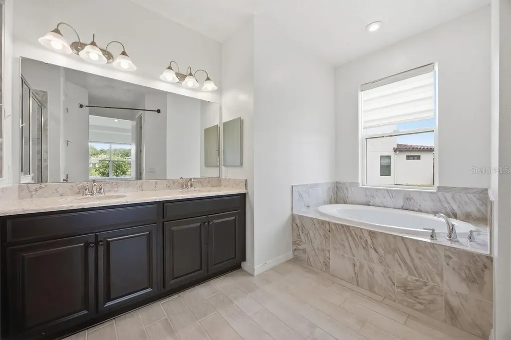 1740 Sweetgrass Court Kissimmee FL 34746